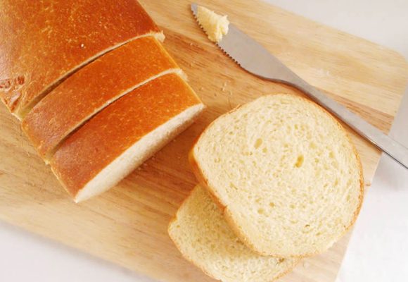 Non à la surconsommation quotidienne de pain blanc !