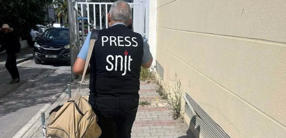 Tunisie | Mandat d’arrêt contre le journaliste Zied El Hani