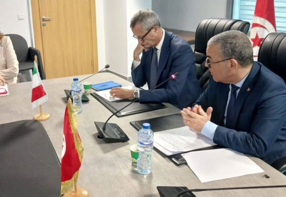 Examen de l’assistance italienne au développement en Tunisie