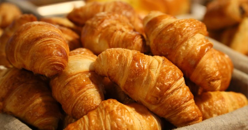 Des nutritionnistes déconseillent le croissant au petit-déjeuner