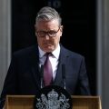 Keir Starmer | Du triomphe à la tragédie !