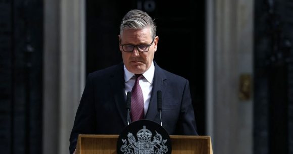 Keir Starmer | Du triomphe à la tragédie !