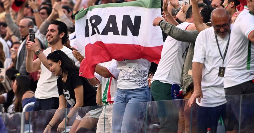 Aux Etats-Unis, le football serait-il la guerre ?