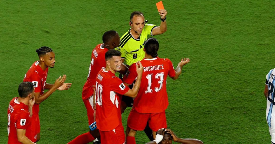 Carton-rouge-contre-la-Suisse Mondial Fifa 2026 | Quelque chose de pourri au royaume du football