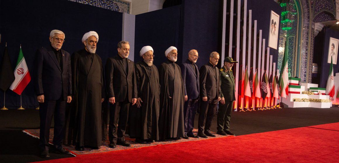 Funerailles-Khamenei Iran | Unité de façade pour les adieux à Khamenei !