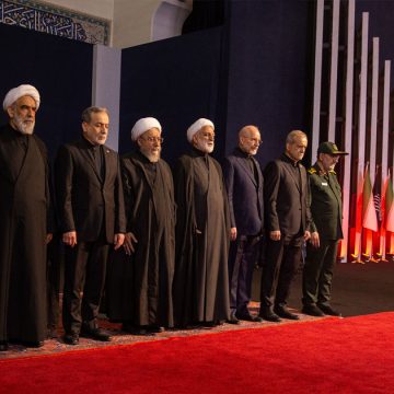 Iran | Unité de façade pour les adieux à Khamenei !