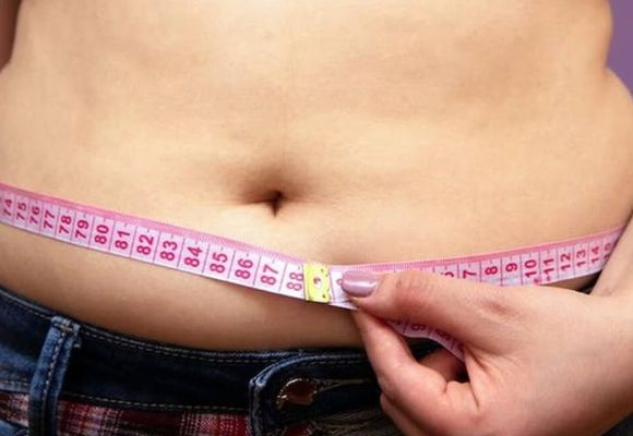 Graisse-abdominale Les causes de l’accumulation de graisse abdominale avec l’âge