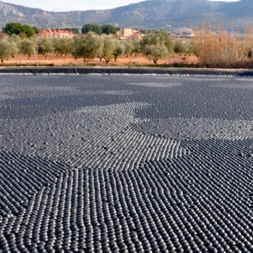 Projet-TEC-Eau Tunisie l Une technologie innovante pour réduire l’évaporation de l’eau