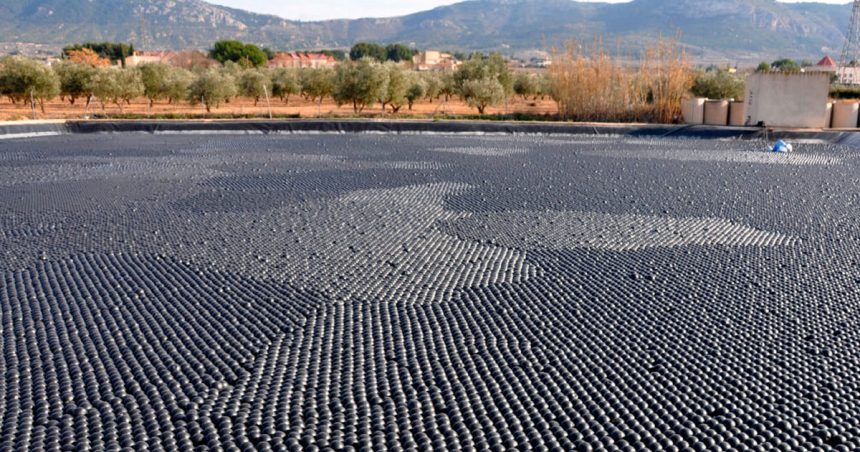 Tunisie l Une technologie innovante pour réduire l’évaporation de l’eau