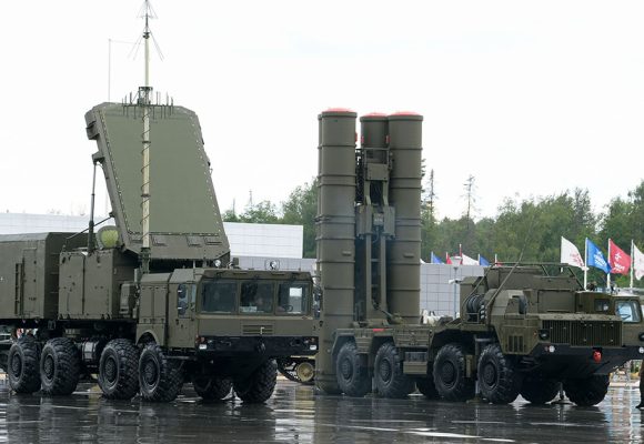 Systeme-de-defense-aerienne-russe-S-400 Turquie | En attendant les F-35 américains…