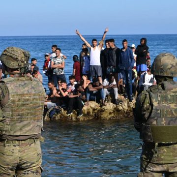 Afflux-Jeunes-marocains-Ceuta Sebta et Melilla | Ce que les autorités au Maroc ne disent pas
