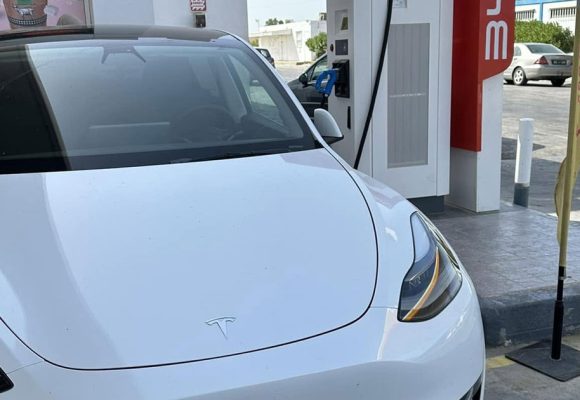 La voiture électrique en Tunisie et le casse-tête des bornes de recharge