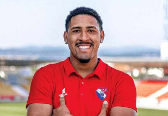 Football | Le milieu péruvien Castillo en route pour l’Espérance de Tunis