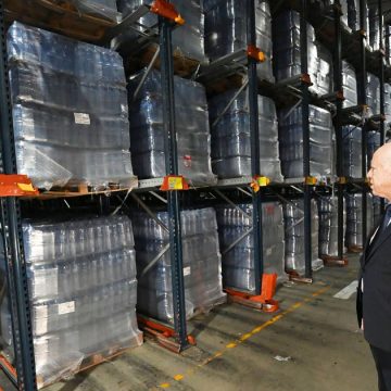 Pénurie d’eau embouteillée | Mais que fait le gouvernement ?  
