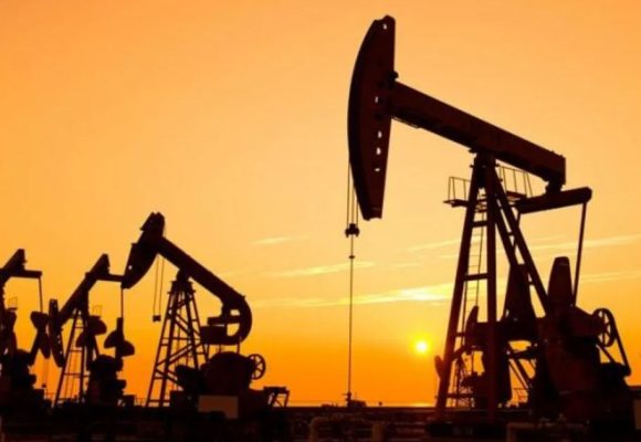 Petrole-3 Les importations tunisiennes de pétrole brut azerbaïdjanais ont triplé