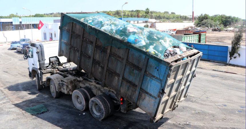 Camion-Ordures Lancement du projet «Zéro déchet» à Tunis