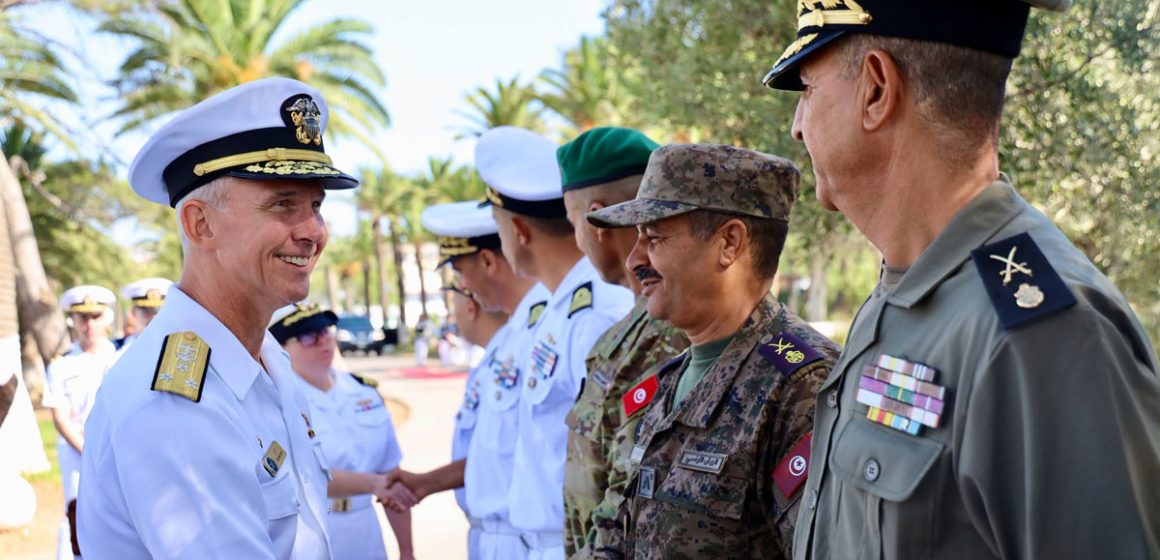 Jeffrey-Anderson-6e-Flotte-Tunis Le commandant de la Sixième flotte des États-Unis reçu à Tunis