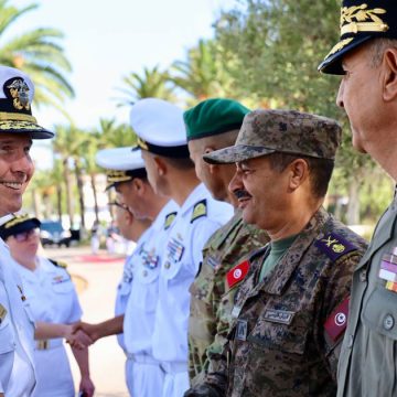 Jeffrey-Anderson-6e-Flotte-Tunis Le commandant de la Sixième flotte des États-Unis reçu à Tunis