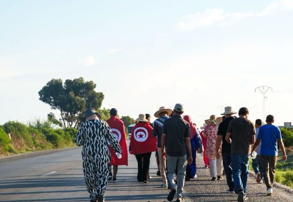 Tunisie | La marche des diplômés chômeurs se termine en queue de poisson
